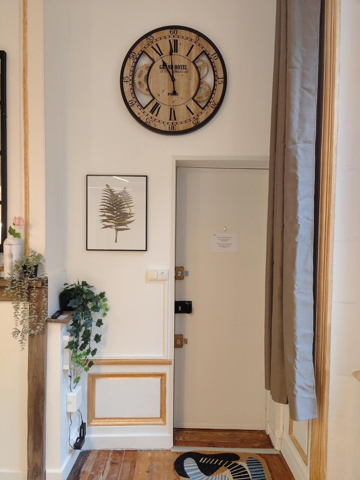 Studio Lumineux Et Fleuri Idealement Situe Apartment Caen Exterior photo